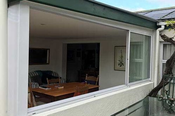 Table View Glass & Aluminium