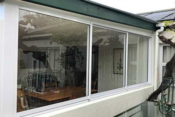 Table View Glass & Aluminium