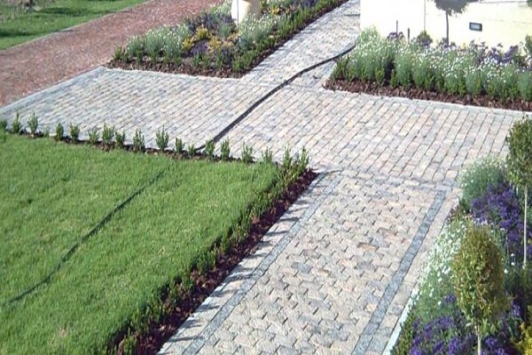 B & B Paving CC