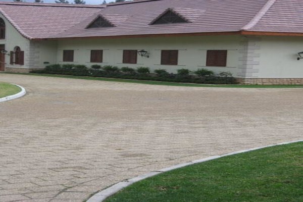 B & B Paving CC