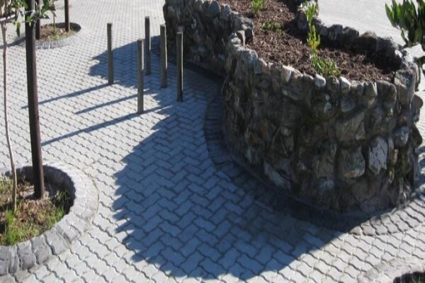 B & B Paving CC