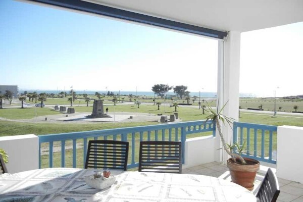 Harcourts (Beachfront)