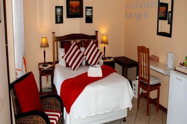 Makarios B & B