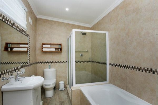 Ocean Hideaway B & B