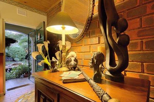 Raptor's Rest B & B