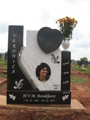 Elba Memorials
