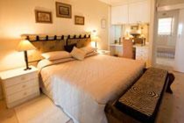Annette Guest House