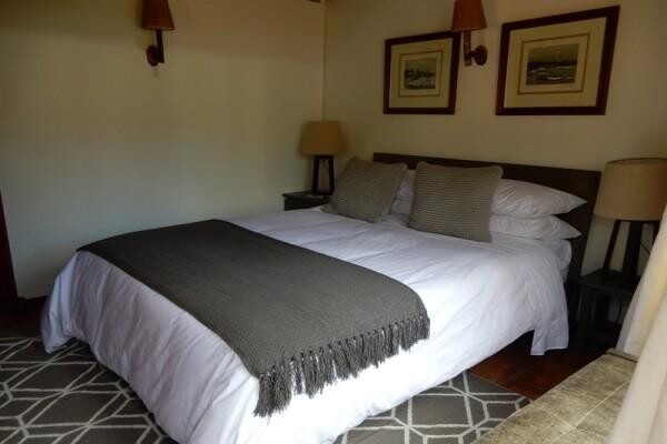 Mountain View Cottage & Lodge