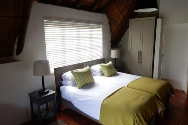 Mountain View Cottage & Lodge