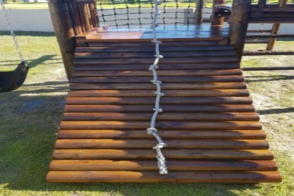 Jungle Mania Structures