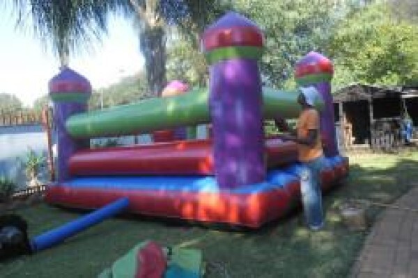 Crazy Castles