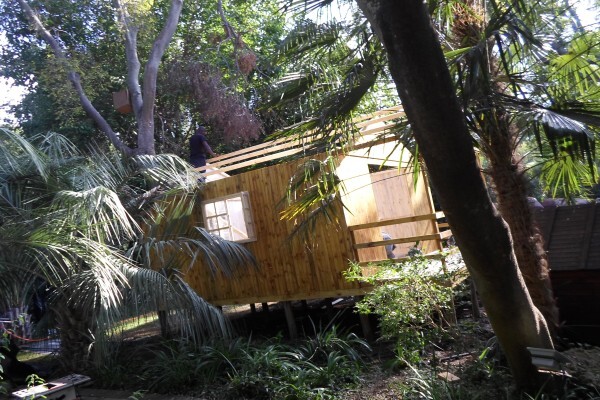 A & M Wendy Houses
