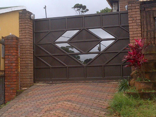UDABA ALUMINIUM AND SECURITY GATE