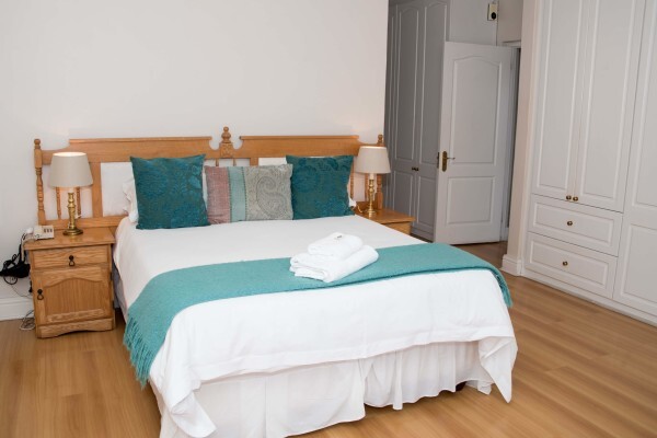 Bell Rosen Guest House