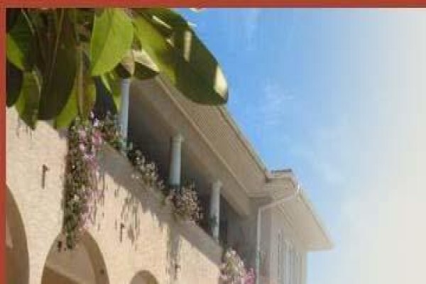 Topsail House Lodge