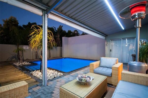 Hobie Beach Guest House