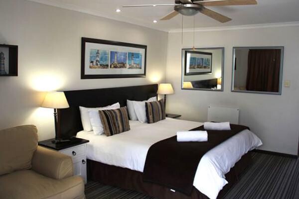 Hobie Beach Guest House