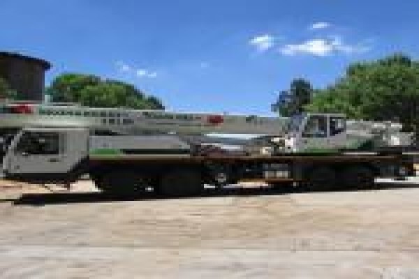 Bronkhorst Crane Hire