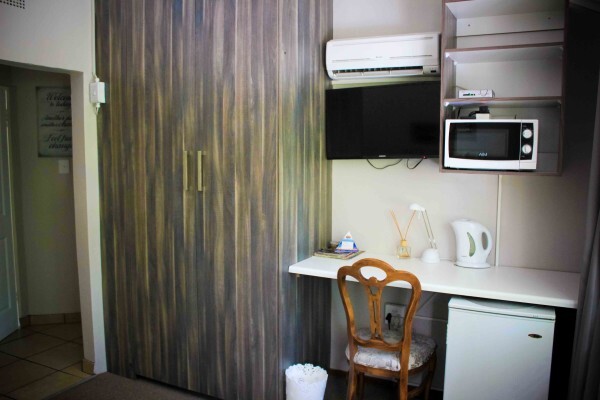 La Provence Guest House & Conference Centre