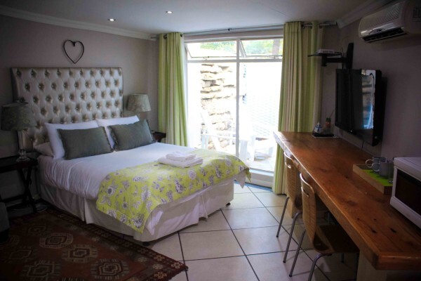 La Provence Guest House & Conference Centre