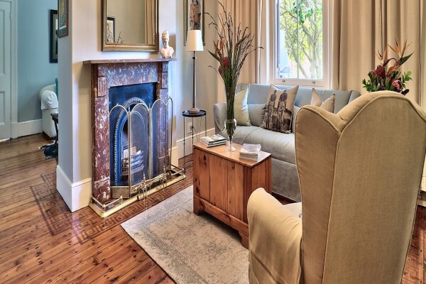 Parker Cottage B & B