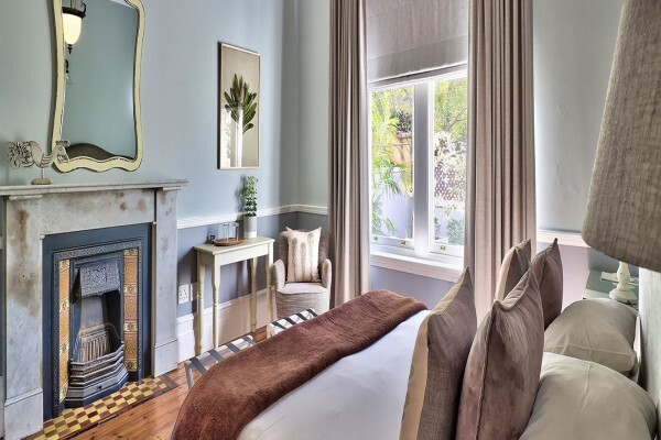 Parker Cottage B & B