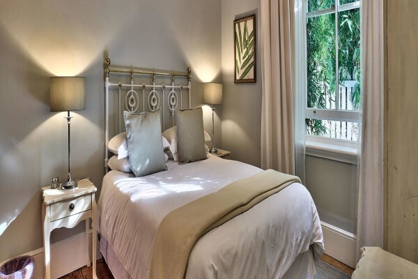 Parker Cottage B & B