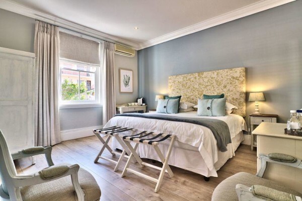 Parker Cottage B & B