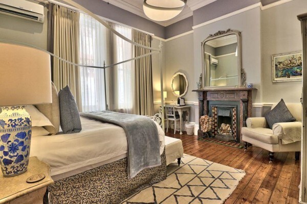 Parker Cottage B & B