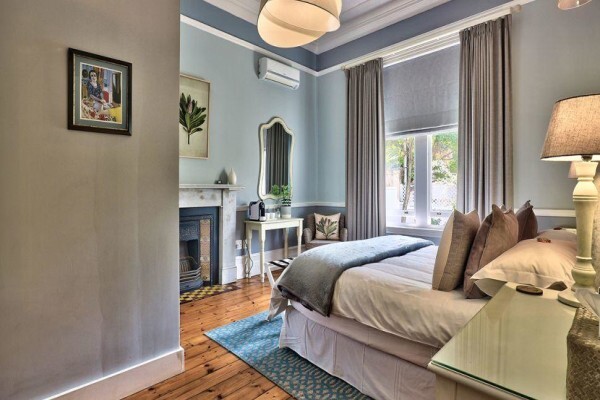 Parker Cottage B & B