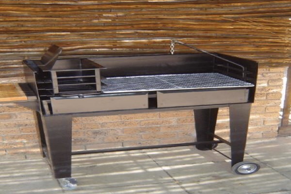 Heatwave Fireplaces & Braais