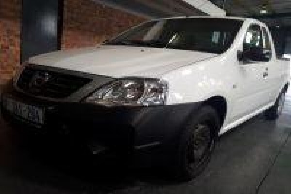 Auto World Car Auctioneers