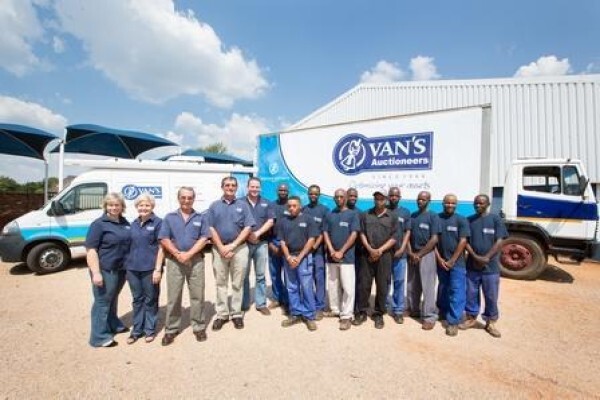 Van's Auctioneers