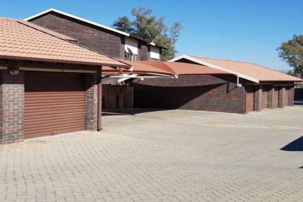 Lance Rademeyer & Associates