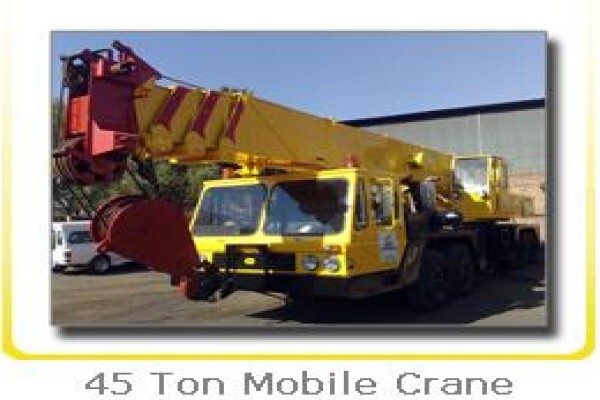 Universal Crane Hire CC