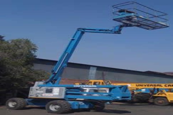 Universal Crane & Truck Hire