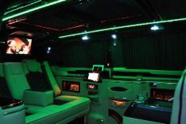 Magic Limousine Service