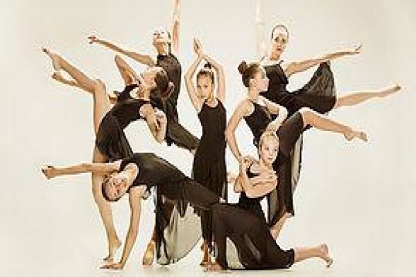 Dynamic Dance Studio
