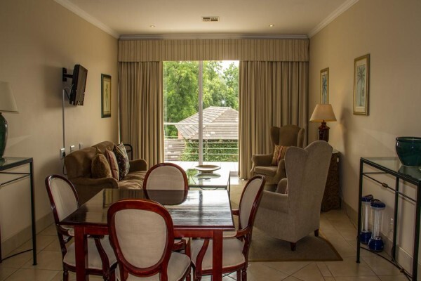 Redlands Hotel & Lodge