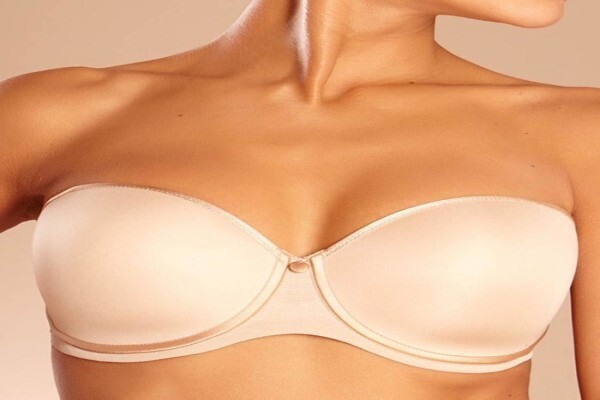 The Corsetiere