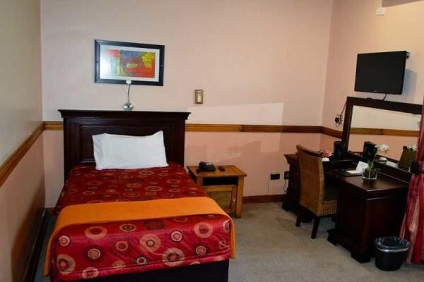Crown Hotel & Conference Centre