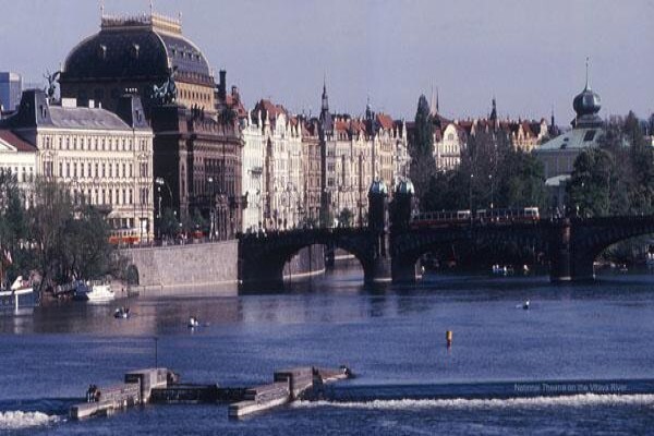 Günther Komnick Studio CC