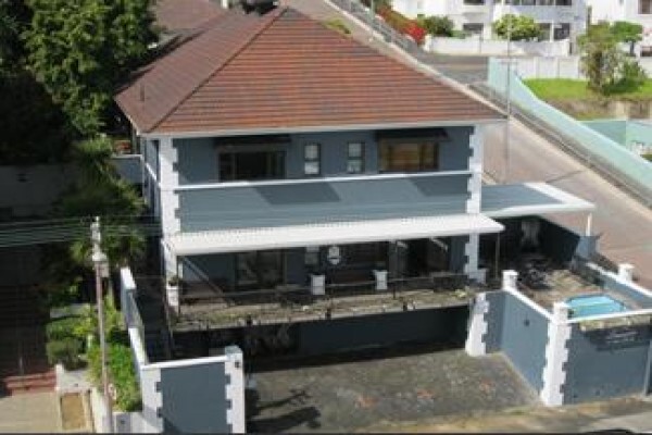 Leeuwenzee Guest House