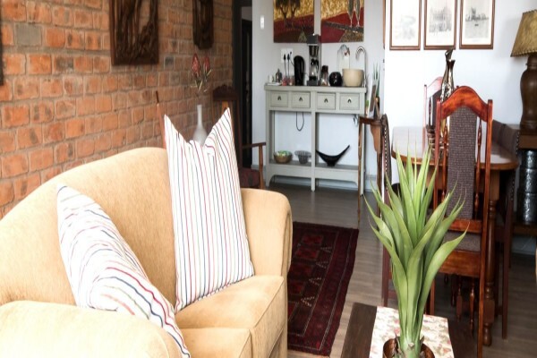 Gateway Country Lodge