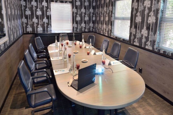 Cedar Park Hotel & Conference