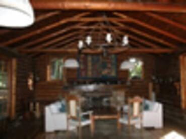Heidehof Guest Lodge