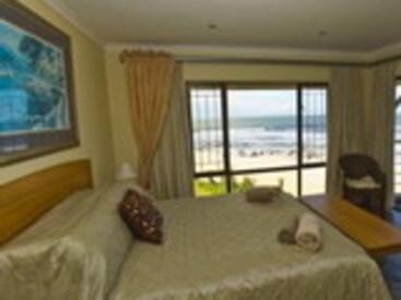 Dirkies Dream Beach Front Accommodation