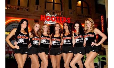 Hooters On Edward Street