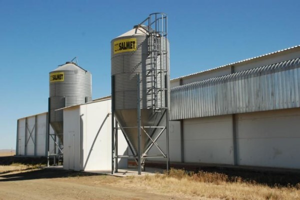Moreson Pluimvee Boerdery (Edms) Bpk:Eienaar Sel