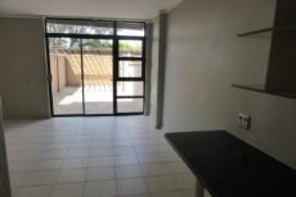 Arlon Eiendomme (Pty) Ltd